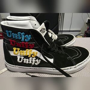 Vans Kids High-Top Sneakers - Black with Multicolor Embroidery